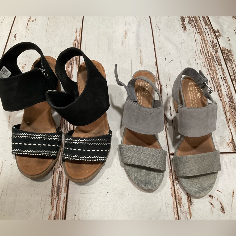 TWO‎ PAIRS OF TOMS SANDALS